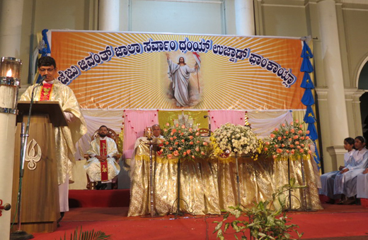 Easter Vigil in Mangalore and Udupi 